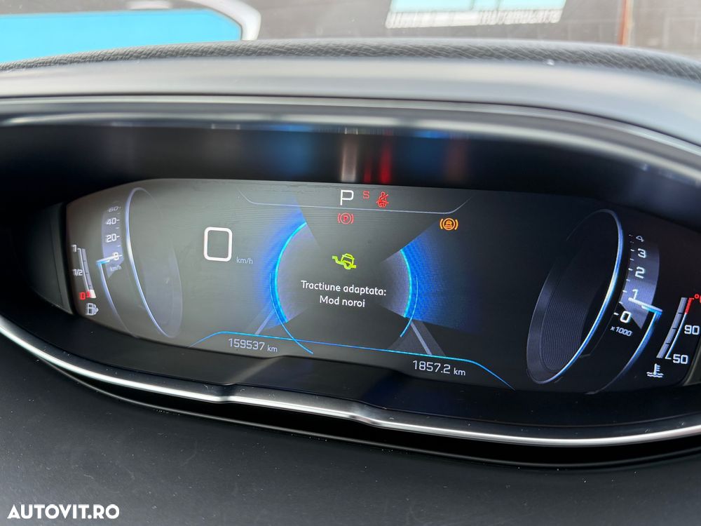 Peugeot 3008 BlueHDi 130 Stop & Start EAT8 Crossway - 19