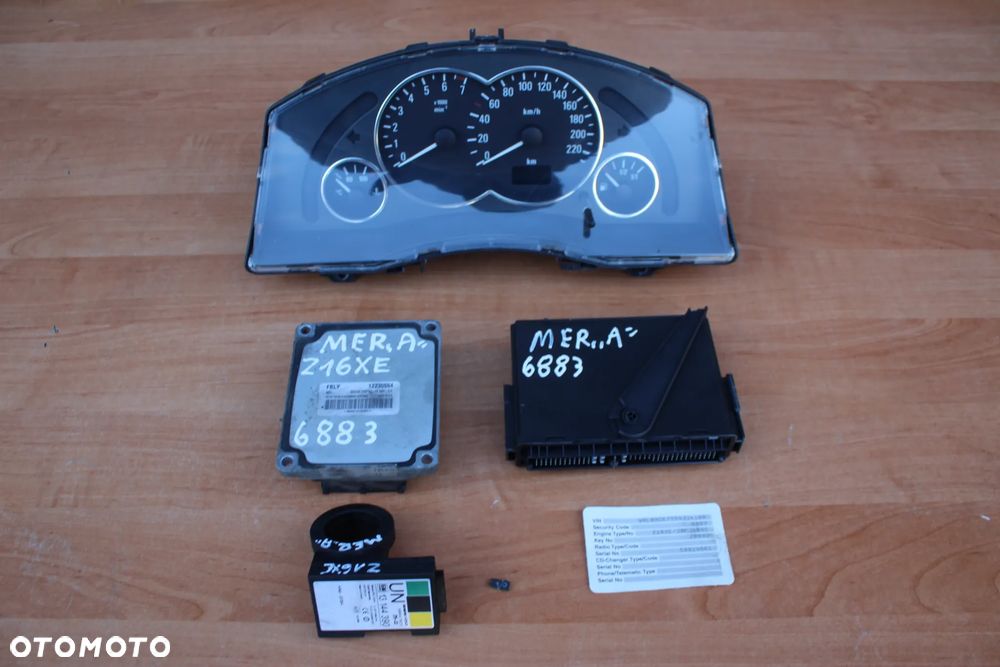 STEROWNIK ZESTAW STARTOWY Z PINEM OPEL MERIVA A 1.6 Z16XE 12230554