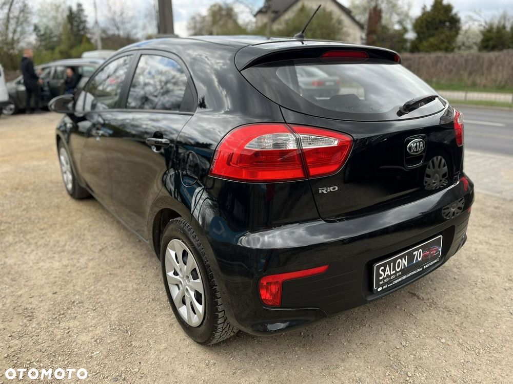 Kia Rio - 7