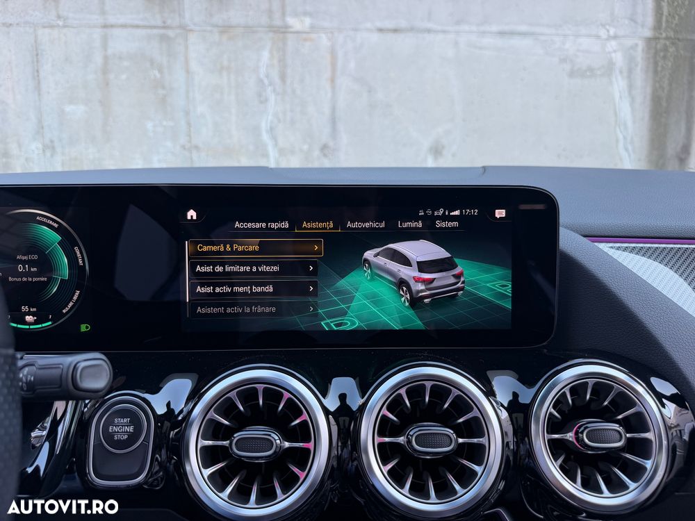 Mercedes-Benz GLA - 29