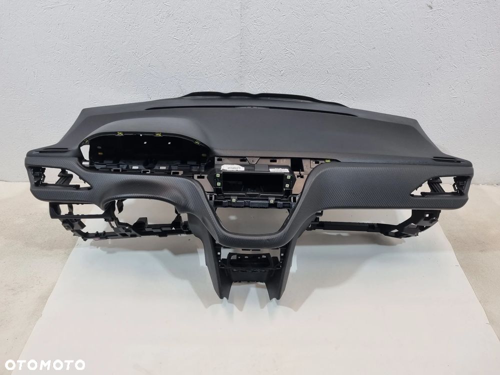 PEUGEOT 208 LIFT KONSOLA DESKA RODZIELCZA CARBON ORYGINAŁ - 1