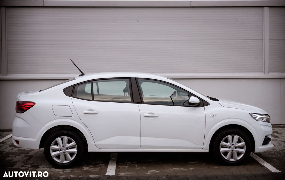 Dacia Logan TCe 90 MT6 Comfort - 11