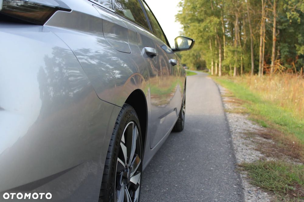 Peugeot 308 BlueHDi 130 Allure Pack - 16