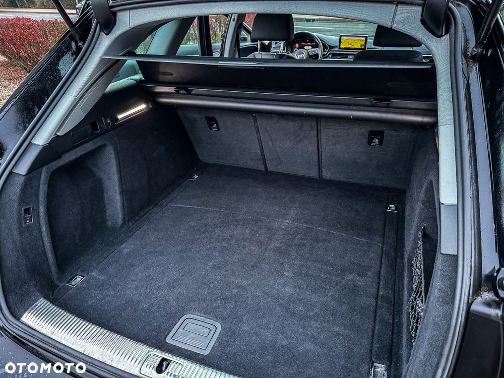 Audi A4 Avant 2.0 TFSI ultra S tronic design - 30