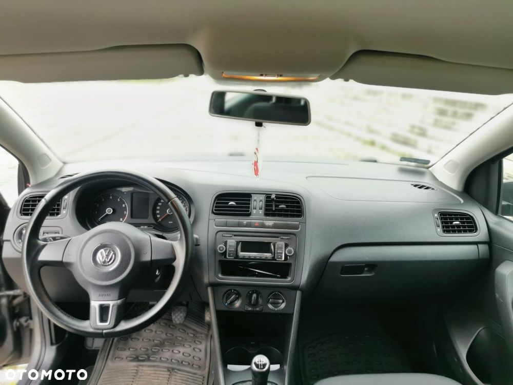 Volkswagen Polo - 7
