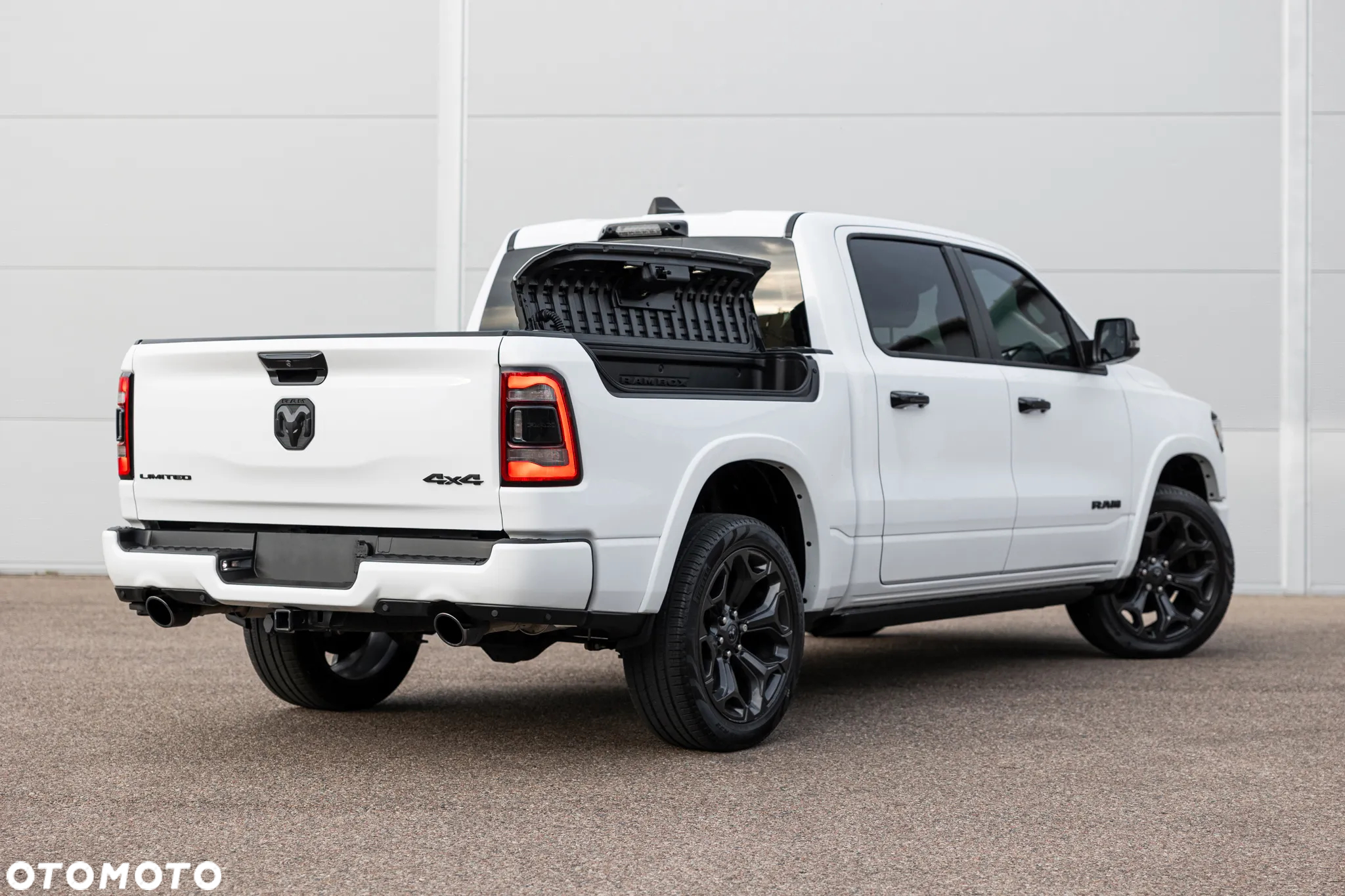RAM 1500 Crew Cab Limited - 8