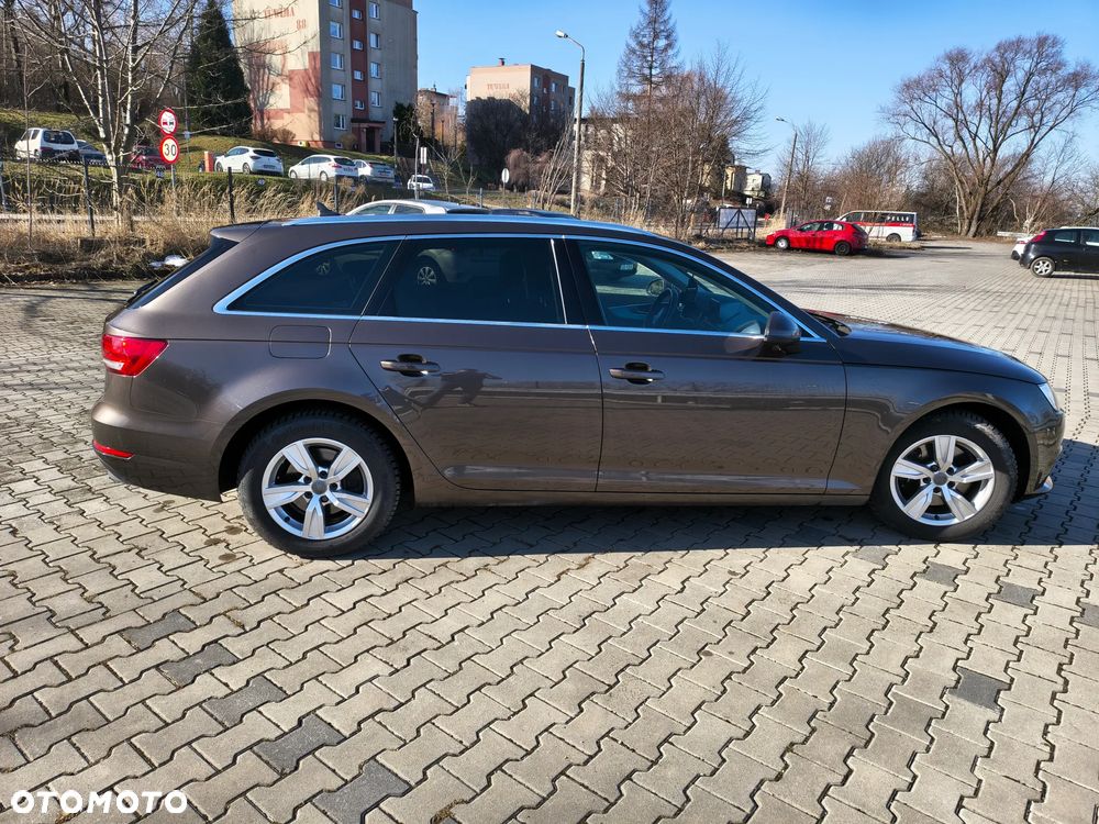 Audi A4 Avant 2.0 TDI S tronic - 8
