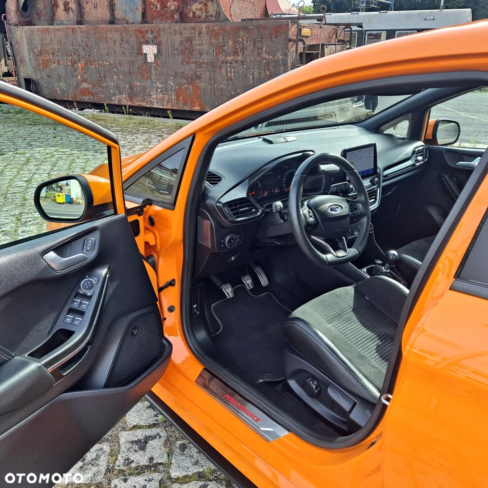 Ford Fiesta 1.5 EcoBoost S&S ST X - 26