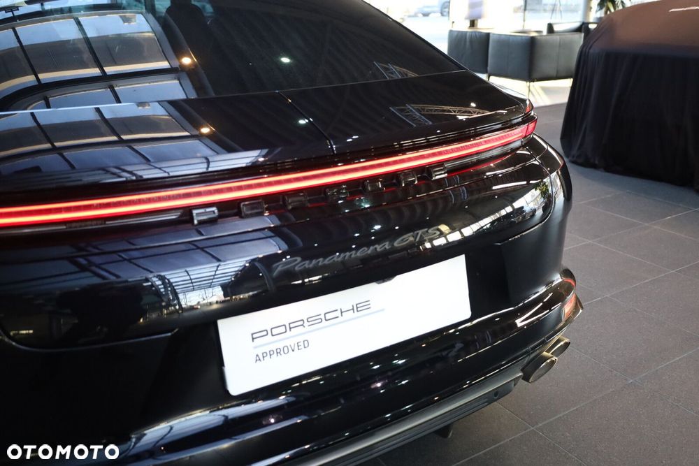 Porsche Panamera GTS - 27