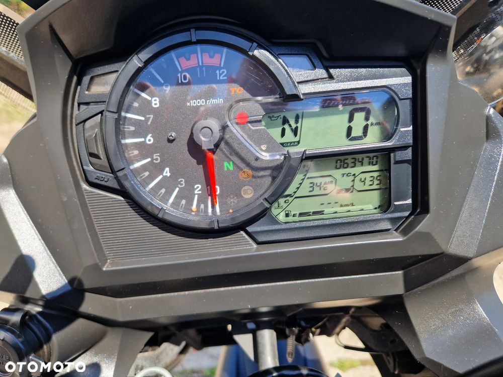 Suzuki V-STROM - 34