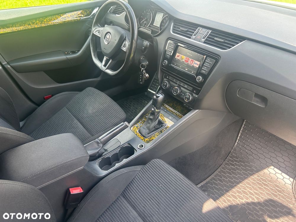Skoda Octavia 2.0 TDI Ambition DSG EU6 - 9