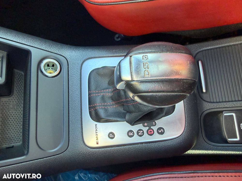 Volkswagen Tiguan 2.0 TDI 4Motion DSG BMT Sport & Style - 19