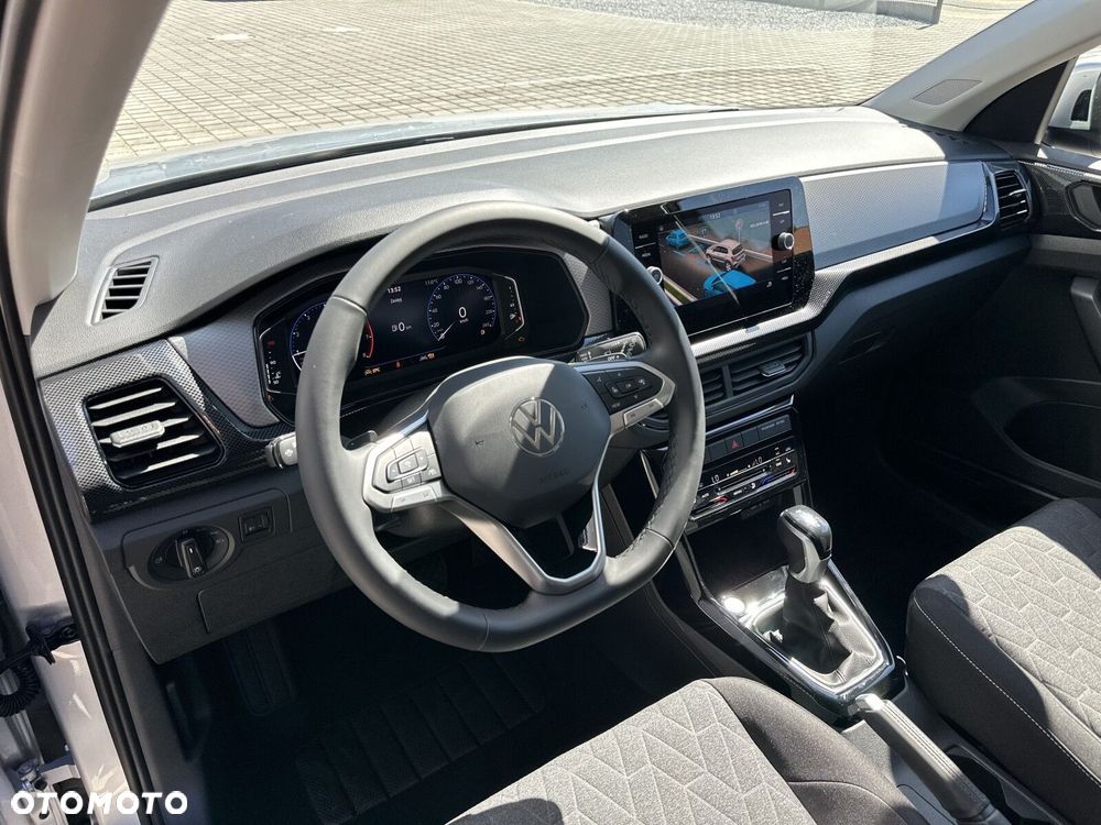 Volkswagen T-Cross - 10