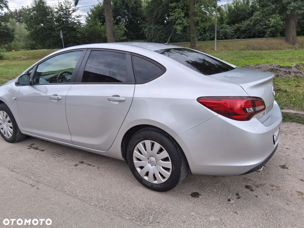 Opel Astra 1.4 T Energy EU6 - 3