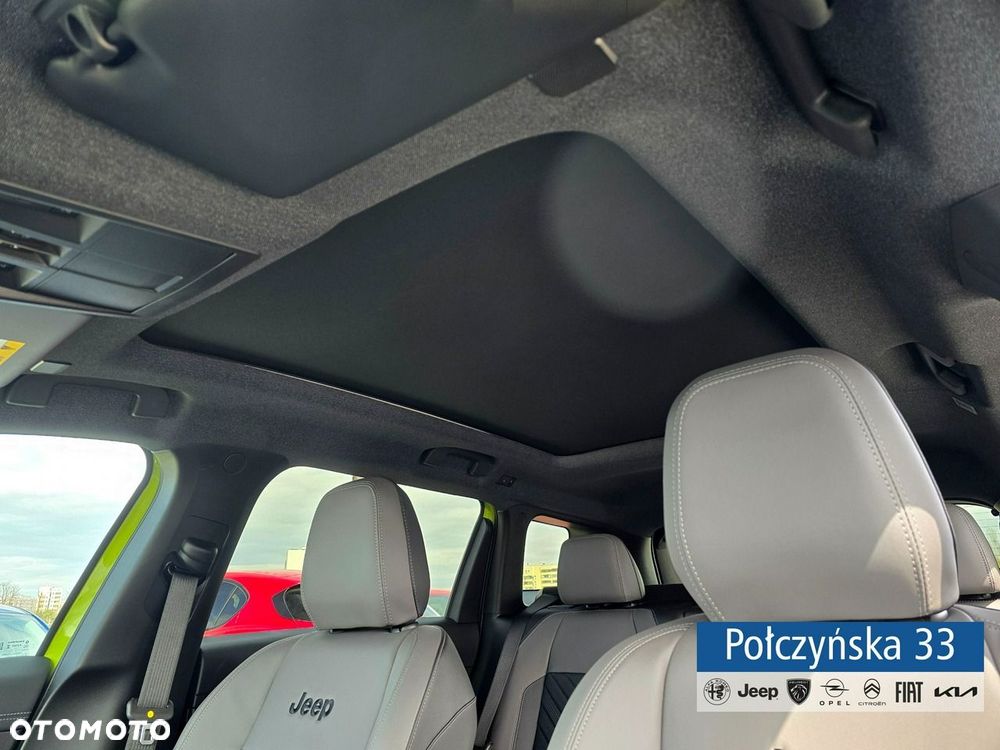 Jeep Compass - 16