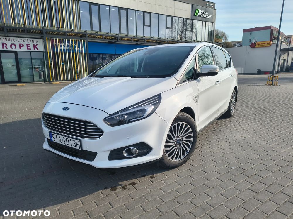 Ford S-Max ver-2-0-ecoblue-titanium - 2
