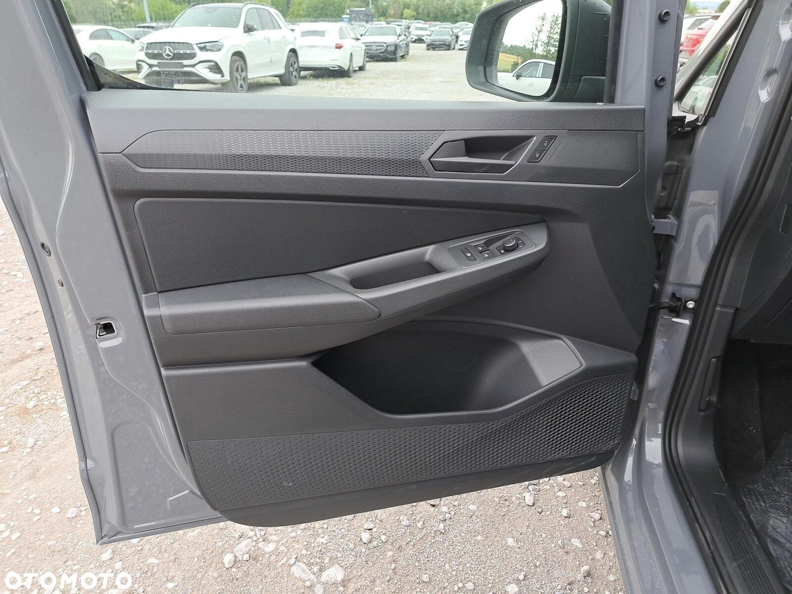 Volkswagen Caddy - 10
