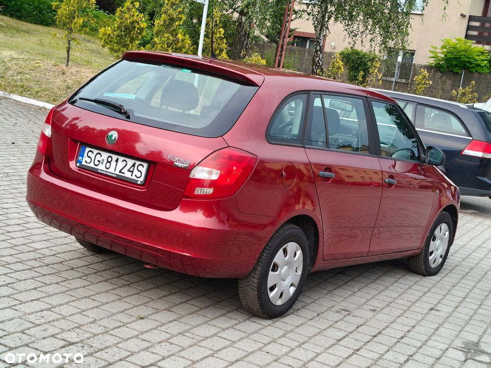 Skoda Fabia - 11