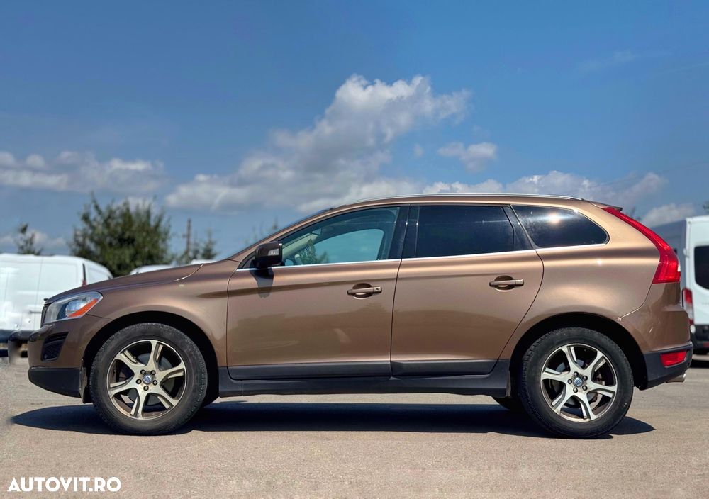 Volvo XC 60 D5 AWD Aut. Summum - 2
