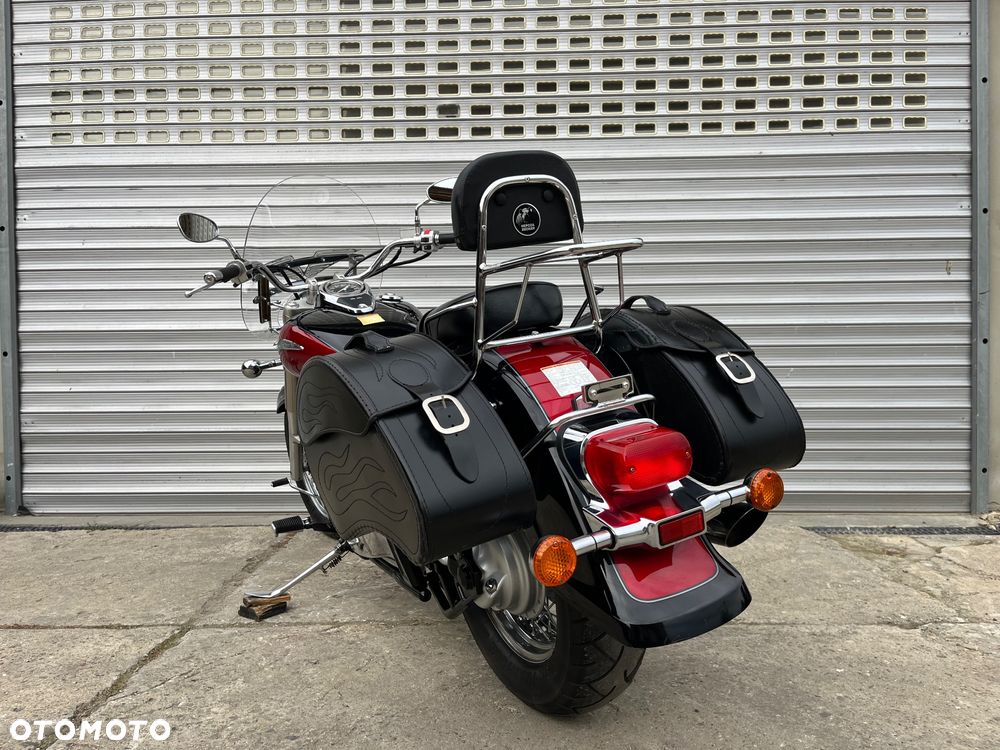 Suzuki VL 800 Volusia - 27