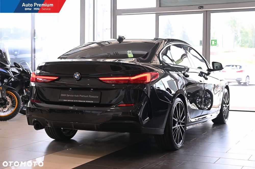 BMW Seria 2 218i - 21