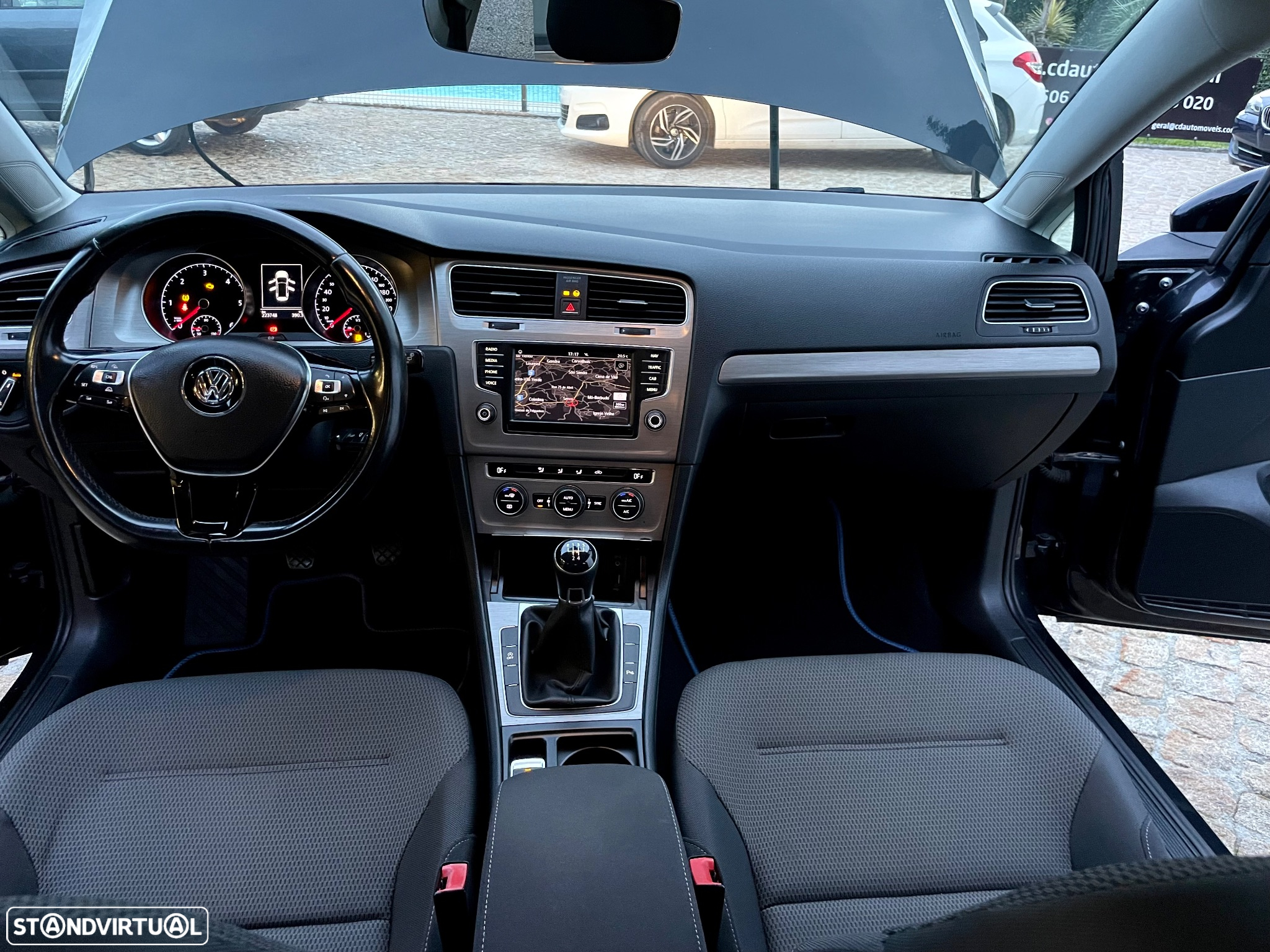 VW Golf Variant 1.6 TDi Highline - 7