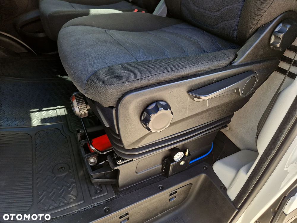 Iveco DAILY 35S160 HI-MATIC - 32