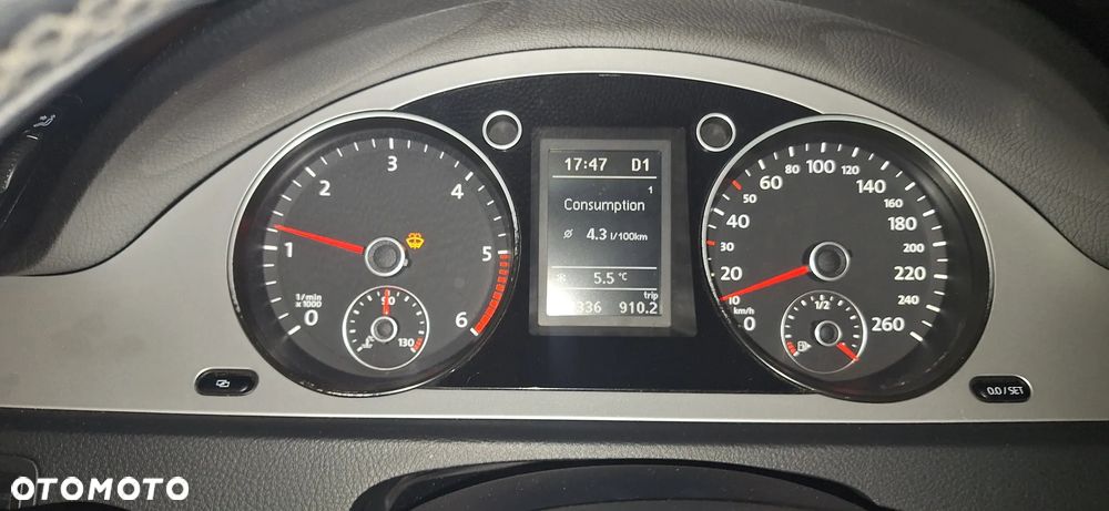 Volkswagen Passat 2.0 TDI DPF Comfortline DSG - 34