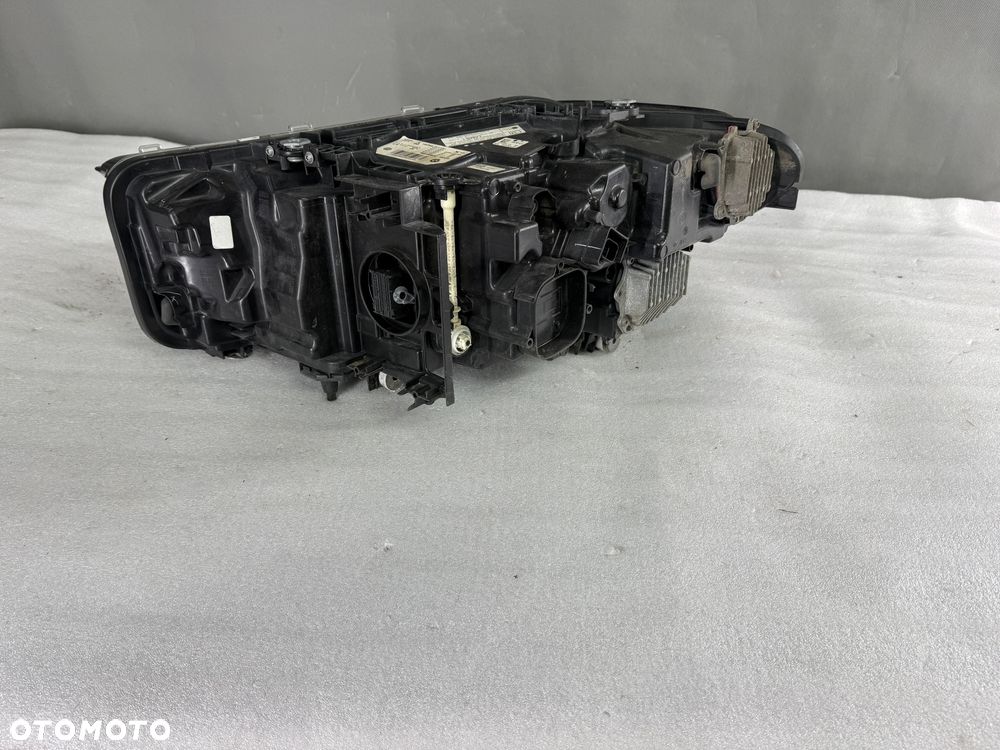 Reflektor lampa prawa BMW 5 G30 G31 G38 9850588 LASER - 6