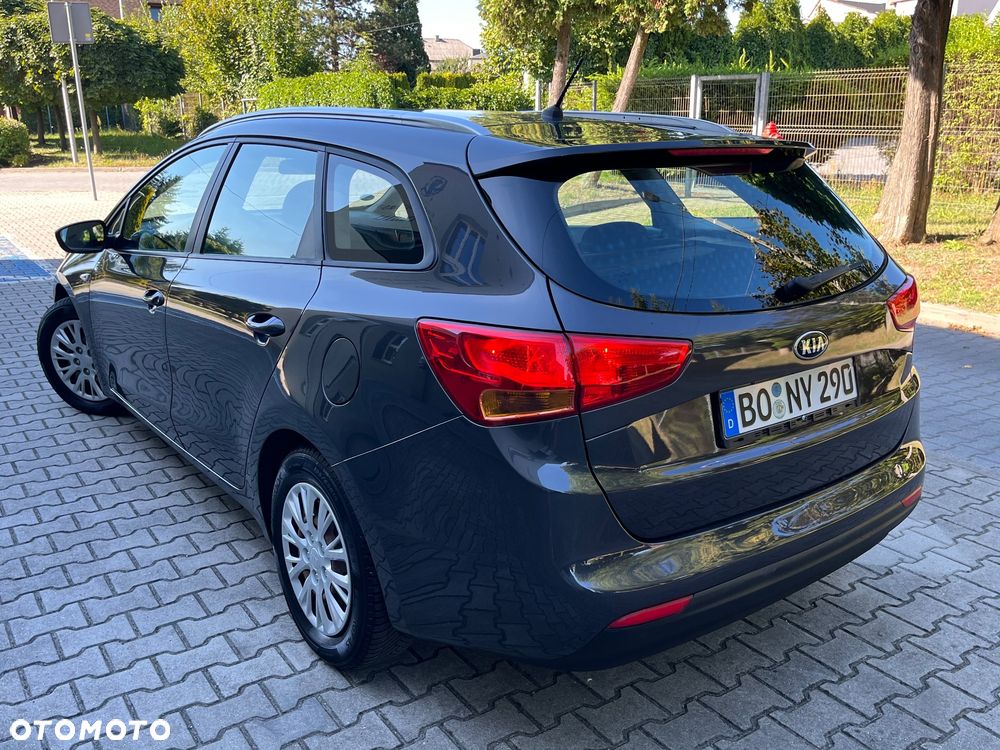Kia Ceed 1.6 GDI Spirit - 3