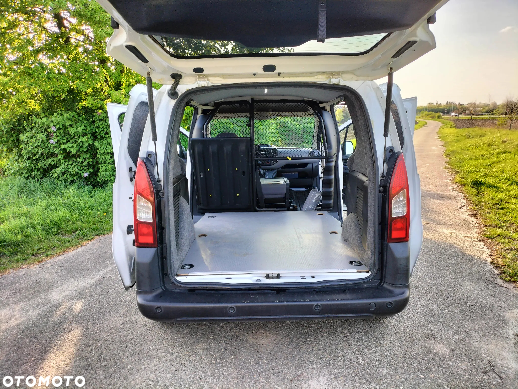 Peugeot Partner - 16