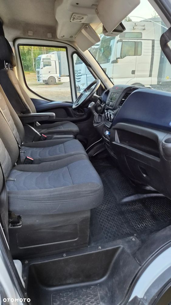 Iveco DAILY - 13