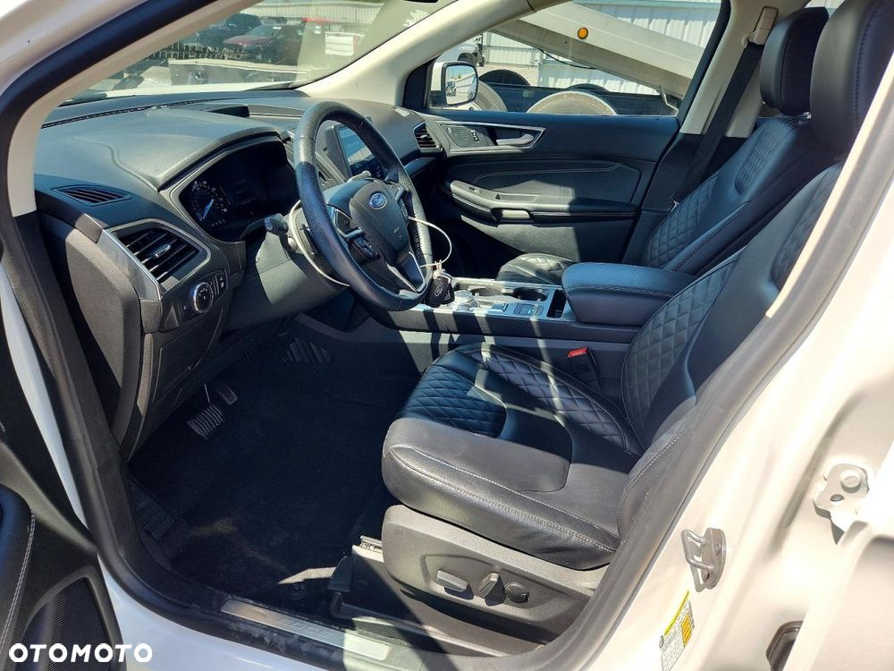 Ford Edge - 7