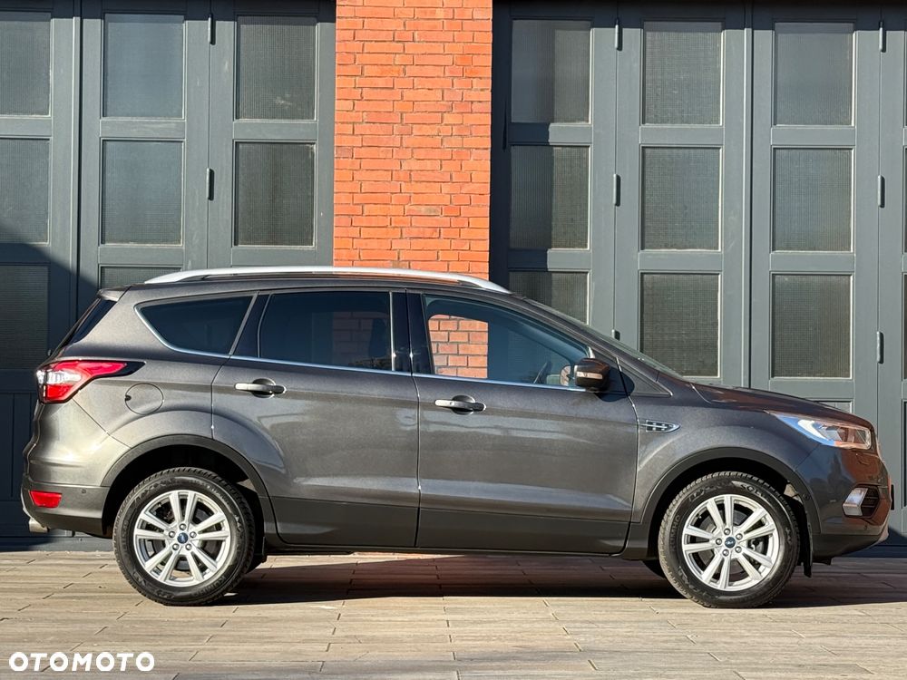 Ford Kuga - 5