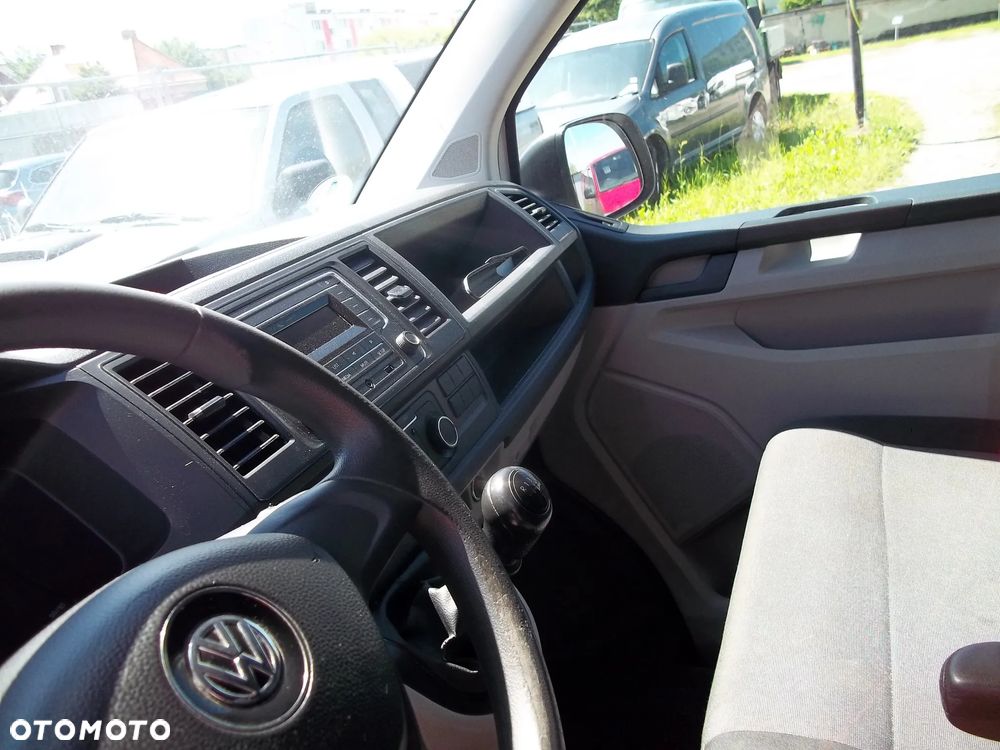 Volkswagen transporter T6 - 16