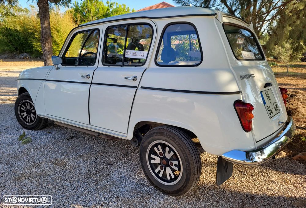 Renault 4 - 3