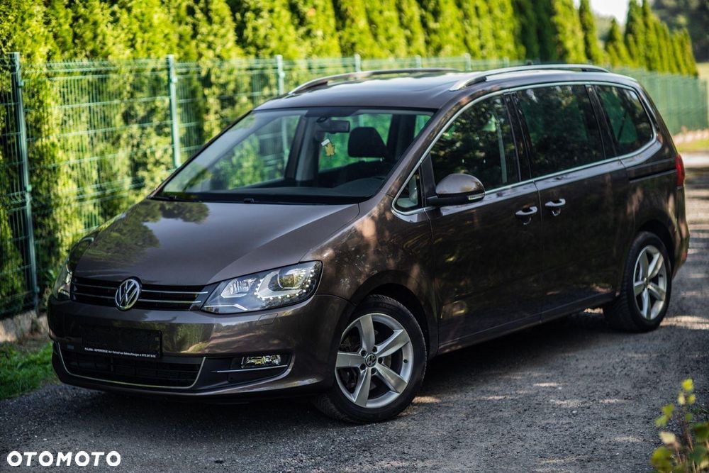 Volkswagen Sharan 2.0 TDI Highline DSG - 2