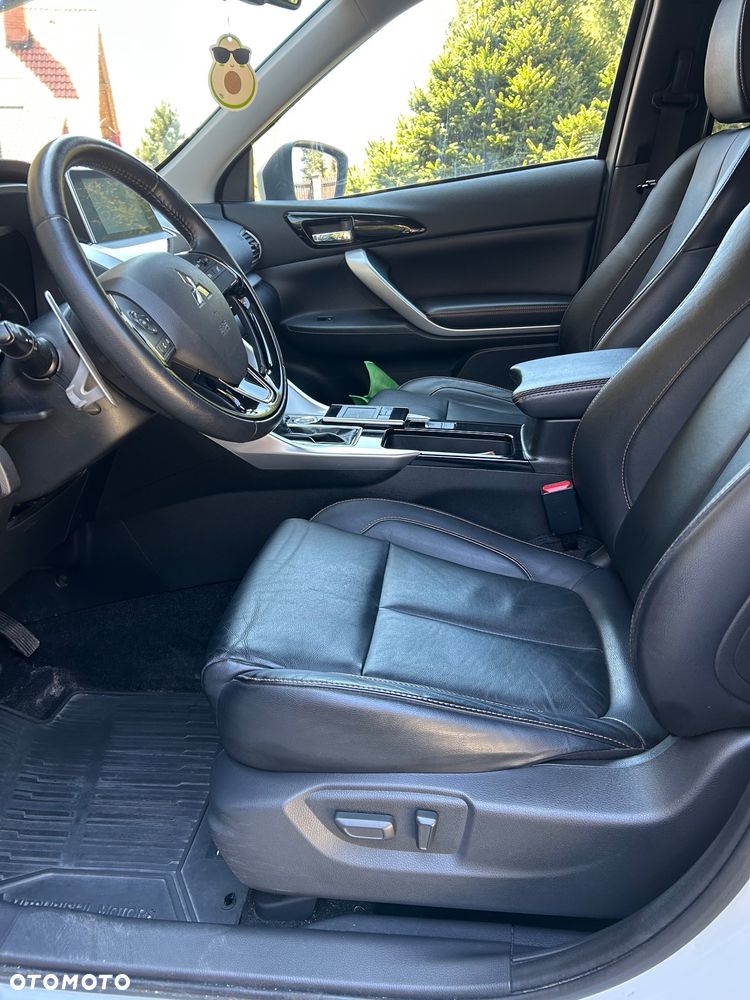 Mitsubishi Eclipse Cross 1.5 T GPF Intense Pro CVT 4WD - 16
