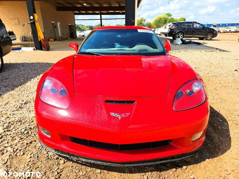 Chevrolet Corvette - 2