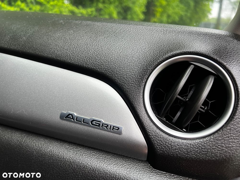 Suzuki Vitara 1.6 DDiS (4x4) Allgrip Comfort - 11