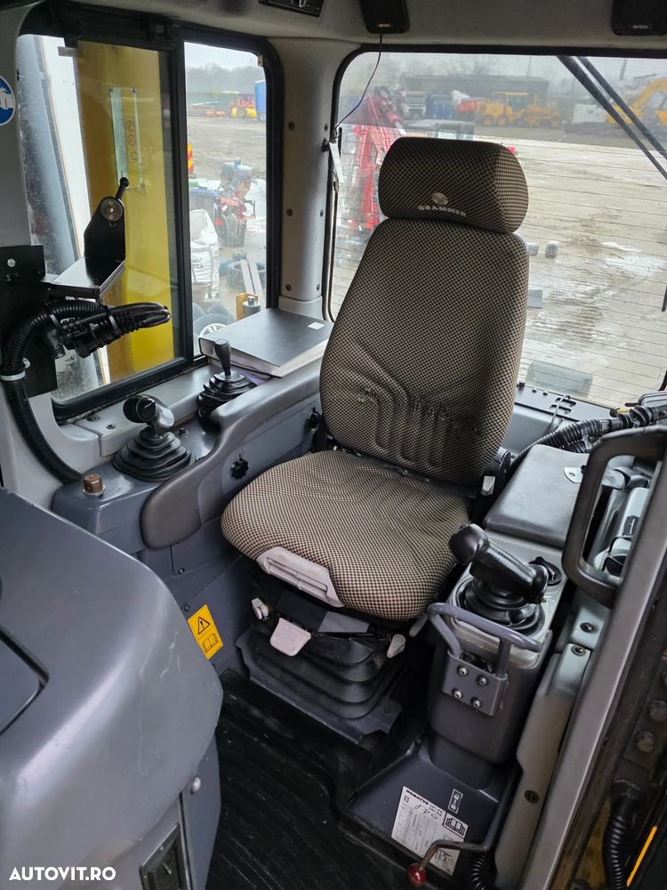 Komatsu D61 - PX15  buldozer lama 6 pozitii - 3