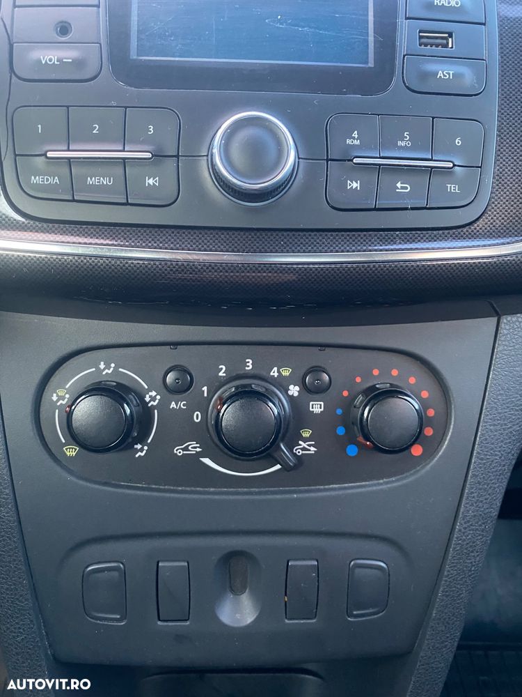 Dacia Logan 1.0 SCe Ambiance - 9