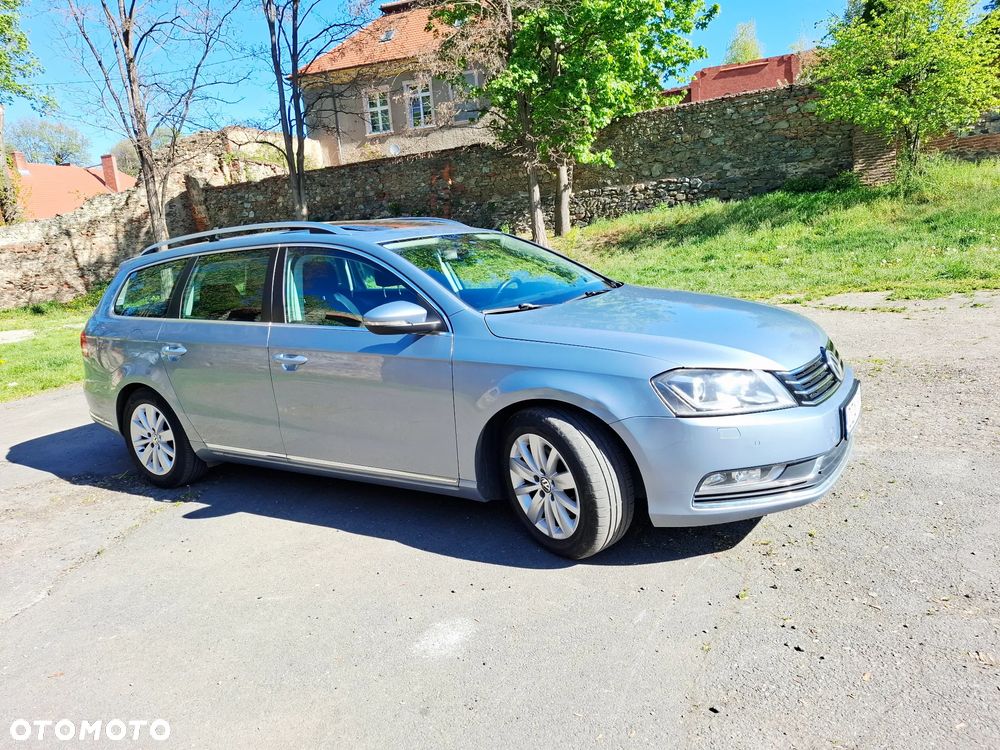 Volkswagen Passat 2.0 TDI BlueMotion Technology Comfortline - 4