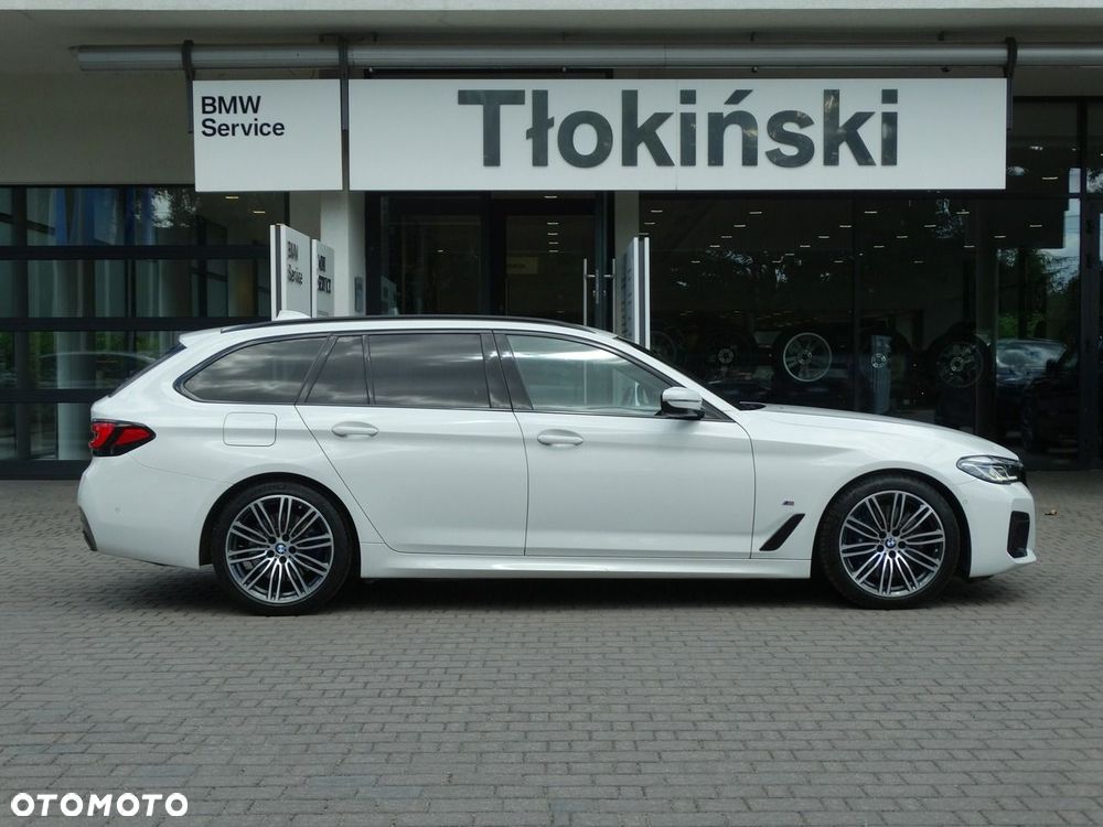 BMW Seria 5 540d xDrive mHEV M Sport sport - 6