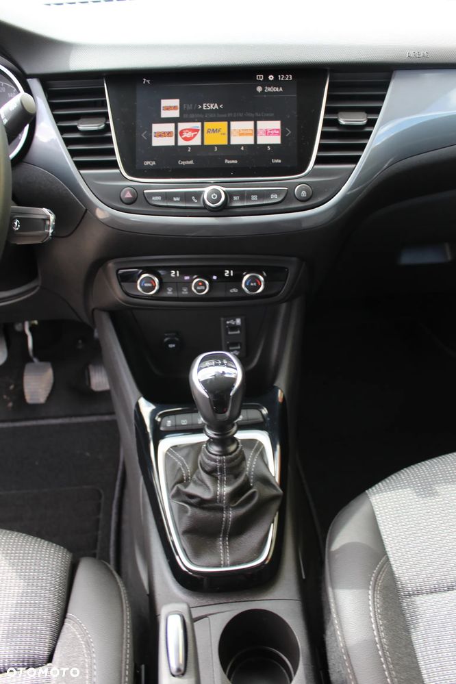 Opel Crossland - 22