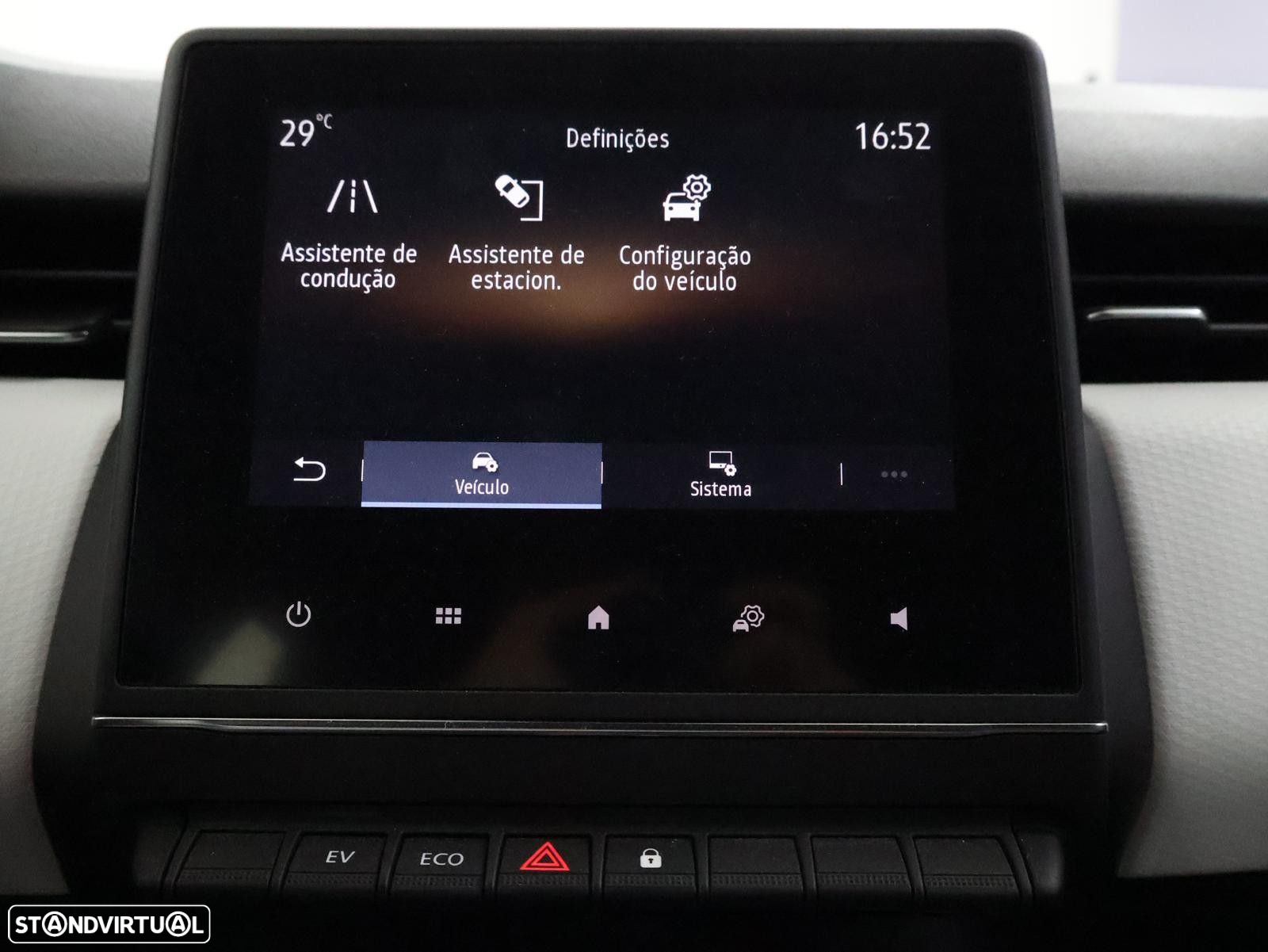 Renault Clio 1.6 E-Tech Intens - 22