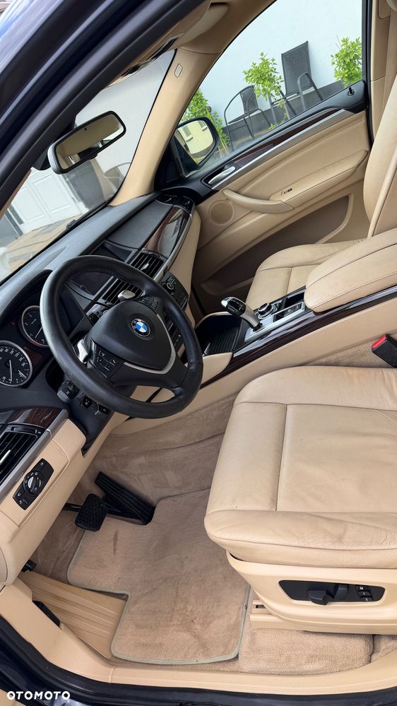 BMW X6 - 18