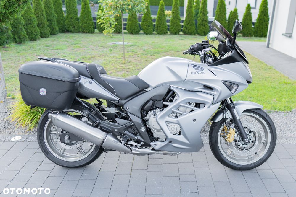 Honda CBF - 3