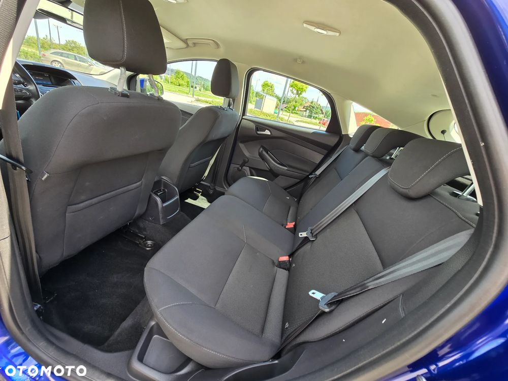 Ford Focus - 13
