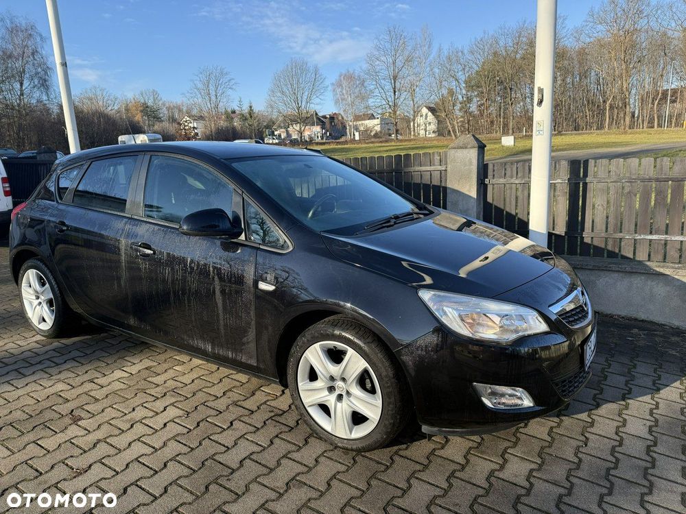 Opel Astra - 2